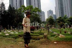 Kadis Pertamanan & Pemakaman DKI Bantah Ada Pungli di TPU