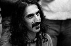 Dua Album Frank Zappa Akan Dirilis Ulang dalam Format Piringan Hitam