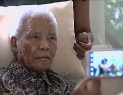 Muncul Perdana di TV, Nelson Mandela Terlihat Segar