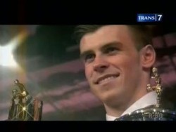 Dua Gelar untuk Bale