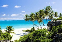 Barbados Siap Bayar Turis Untuk Liburan