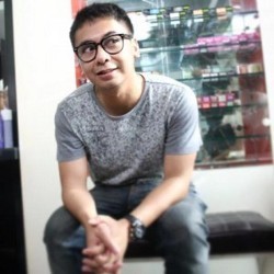 Cinta Brontosaurus Punya Dimensi Cerita yang Beda dari Buku