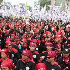 Prihatin Macet karena Demo? Dengarkan Penjelasan Buruh Ini