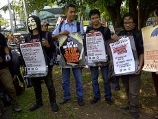 Ribuan Buruh Geruduk DPRD Jateng, Ancam Blokir Pantura