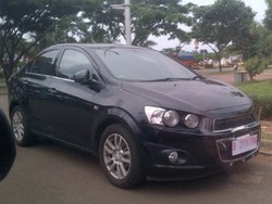 Chevy Aveo Sedan Melenggang di Jakarta