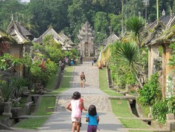 Penggemar FTV, Ayo Mampir ke Desa Panglipuran di Bali