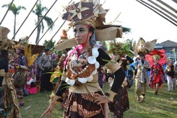 Saingan Jember Fashion Carnaval Ada di Tegal