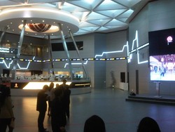 Diiringi Demo Buruh, IHSG Tembus Rekor Intraday Tertinggi