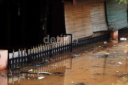  Ratusan Rumah di Bidaracina Masih Terendam Banjir