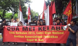 Hari Pendidikan, Pendemo Tuntut M Nuh Mundur Terkait Kisruh UN