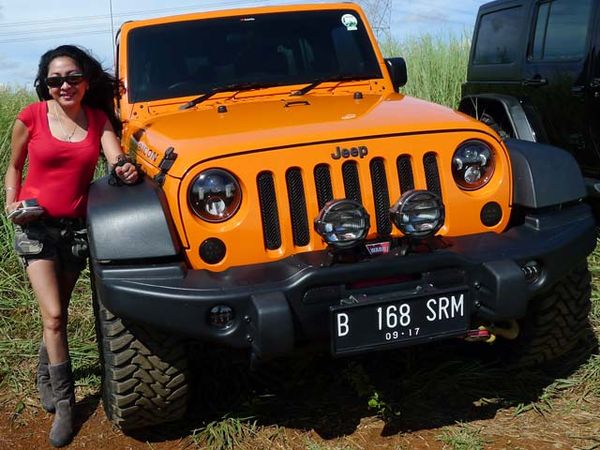 Jeep Manjakan Kaum Hawa