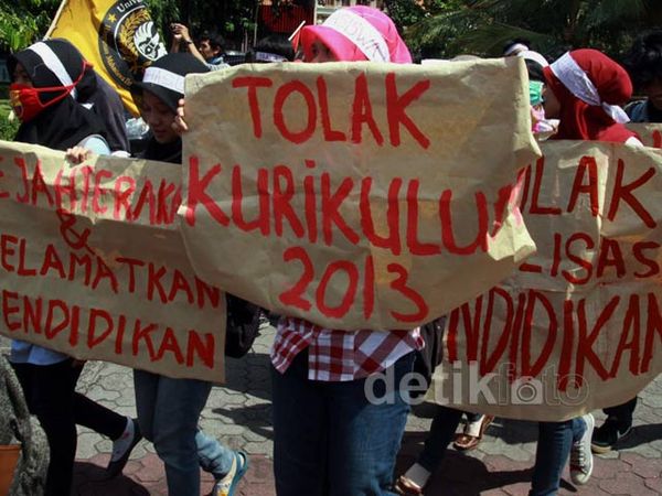 Aksi Peringati Hardiknas di Yogyakarta