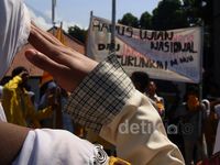 Pelajar Banyumas Minta M Nuh Dicopot