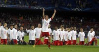 Di babak final yang akan berlangsung di Wembley pada 25 Mei mendatang, Bayern sudah ditunggu oleh tim asal Jerman lainnya, Borussia Dortmund. REUTERS/Albert Gea.