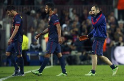Sementara Barcelona harus mengikuti raksasa Spanyol lainnya, Real Madrid yang sehari sebelumnya disingkirkan Borussia Dortmund. REUTERS/Sergio Perez.