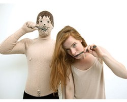 Jomblo? Wanita Ini Akan Menciptakan Kekasih Impian untuk Anda 