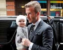 Kebersamaan David Beckham Bersama Putri Kecilnya, Gemes!