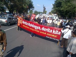 Seribuan Warga Solo Gelar Aksi Solidaritas untuk Rohingya