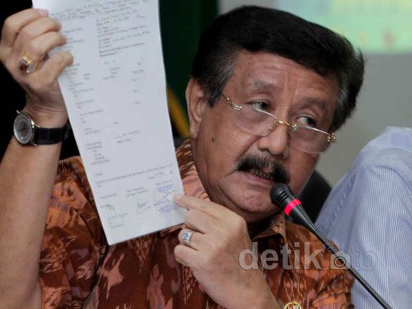Susno Serahkan Diri, Jaksa Agung Senang