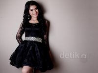 Aih, Cantiknya Lina Marlina