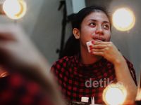 Behind The Scenes Pemotretan Lina Marlina
