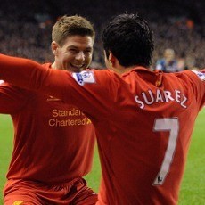 Gerrard Yakin Suarez Tidak Akan Pergi