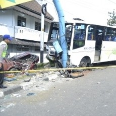 Kecelakaan Karambol di Semarang, Sopir Bus Dijadikan Tersangka