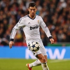 CR7 Disebut Mungkin Saja Bakal ke PSG