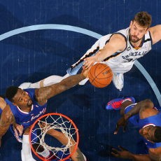 Grizzlies Singkirkan Clippers, Knicks Hempaskan Celtics