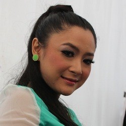 Denny Cagur Jadi Inspirasi Lynda Moymoy