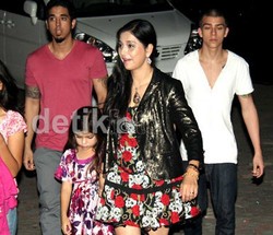 Ketua PAN: Anak Ayu Azhari Berpeluang Jadi Anggota DPR