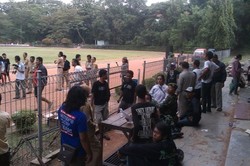 Terjebak di Lokasi Bentrok Suporter & Warga, Puluhan Siswa Gagal Ikut UN