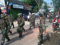 Suporter-Warga Bentrok di Purwodadi, TNI-Polisi Siaga & Jalan Diblokir