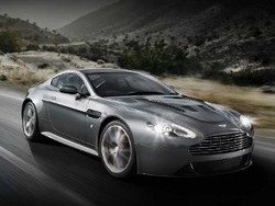 Aston Martin V12 Vantage Tutup Usia