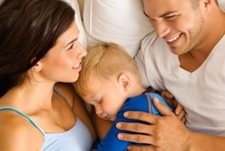 Anak Bakal Lebih Cerdas Jika Dibesarkan Kedua Orang Tuanya