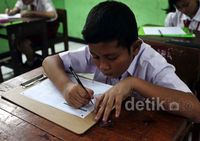 Siswa Korban Kebakaran Tetap Ikuti UN