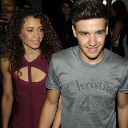 Liam One Direction Putus Cinta