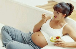 Mitos Makanan Ini Masih Dipercaya Oleh Banyak Wanita Hamil