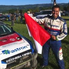 Finis Ketiga di Oregon Trail Rally, Rifat Kibarkan Merah Putih di AS