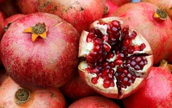 Delima, Buah Super Pencegah Kanker Payudara dan Prostat