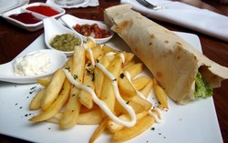 Menikmati Suasana Vintage sambil Menyantap Prawn Taco dan Mocktail Ichinose