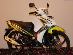 Menjajal Bebek Injeksi Murah Suzuki Shooter