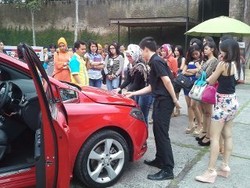 Memilih Asuransi Bagi Pengendara Wanita