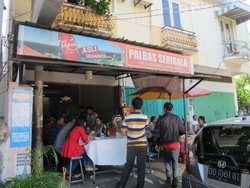 Tempat Makan Palu Basa Paling Enak di Makassar