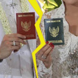  Artis-artis yang Bercerai Setelah Puluhan Tahun Menikah