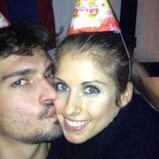Hummels Foto di Depan Jersey Barca, Rumor Kian Panas