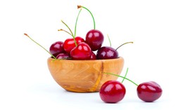 Konsumsi Rutin Buah Cherry Mampu Kurangi Risiko Stroke