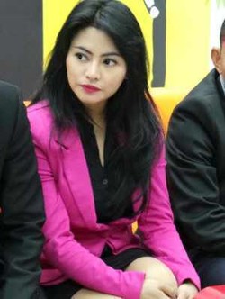 Pulang Naik Taksi Usai Mobilnya Disita KPK, Vitalia: Saya Seperti Gembel