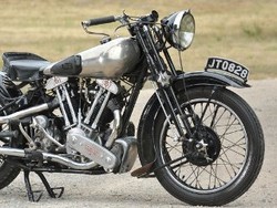 Ini Dia Daftar Motor Terkencang dalam 10 Dekade (1)