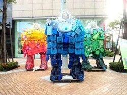 Unik! Ada Robot dari Plastik di Taiwan